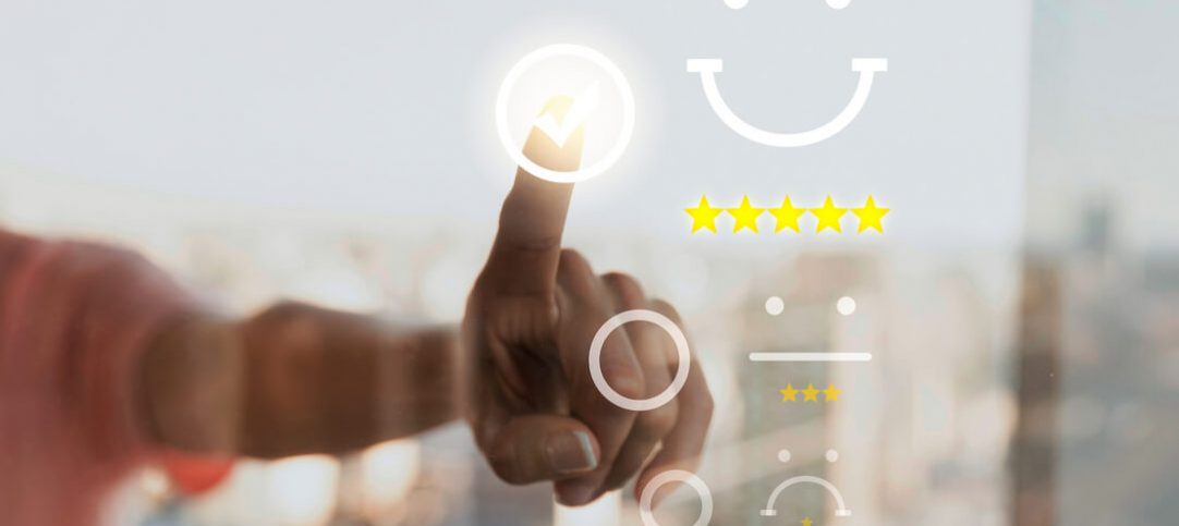 Classificação 5 estrelas na experiência do cliente.
